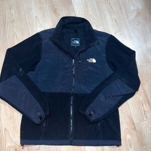 The North Face Men's Black and Gray Performance Jacket